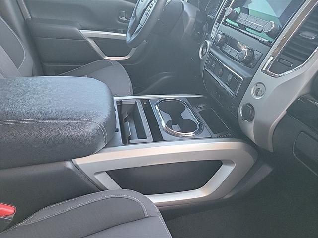 2024 Nissan Titan Crew Cab SV 4x2