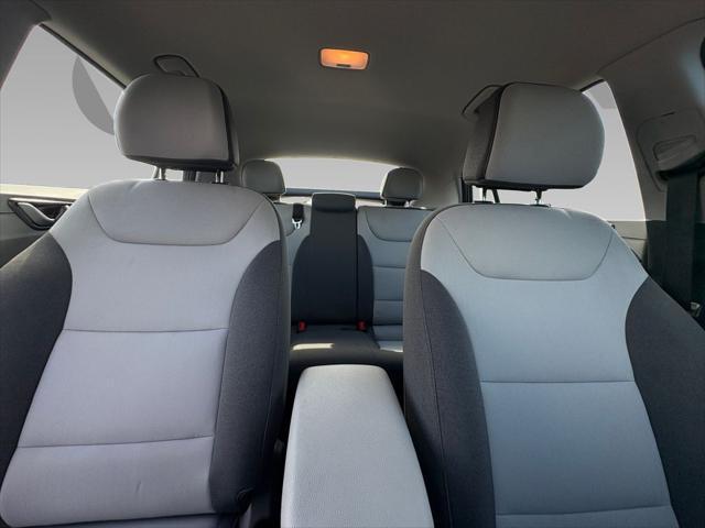 2020 Hyundai IONIQ Hybrid Blue