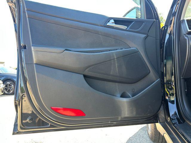 2021 Hyundai Tucson SE