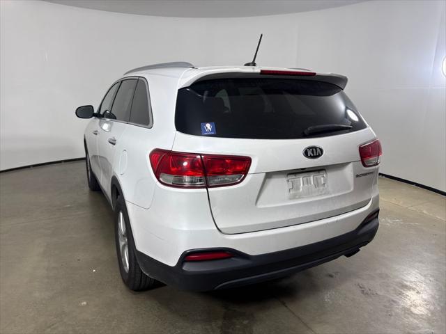 2017 Kia Sorento 2.4L LX