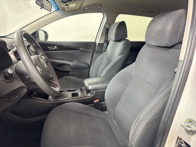 2017 Kia Sorento 2.4L LX