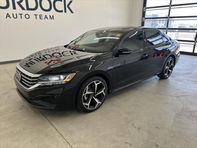 2021 Volkswagen Passat 2.0T R-Line