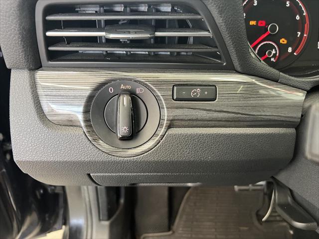 2021 Volkswagen Passat 2.0T R-Line