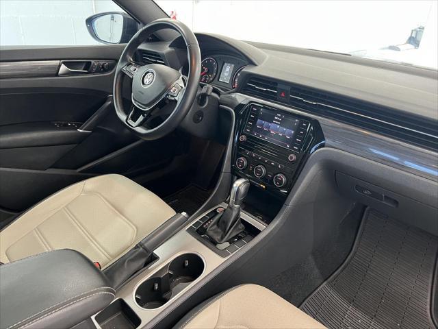 2021 Volkswagen Passat 2.0T R-Line