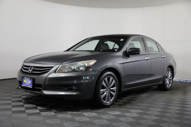 2011 Honda Accord EX-L for sale in LIBERTYVILLE, IL