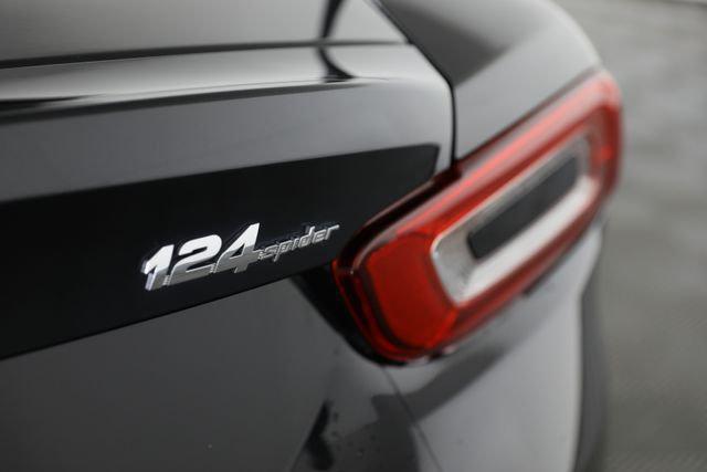 2018 Fiat 124 Spider Abarth