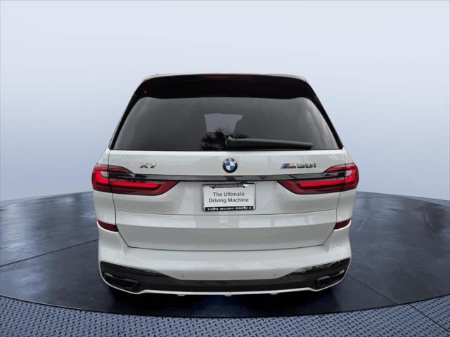 2021 BMW X7 M50i