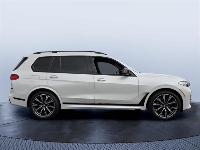 2021 BMW X7 M50i