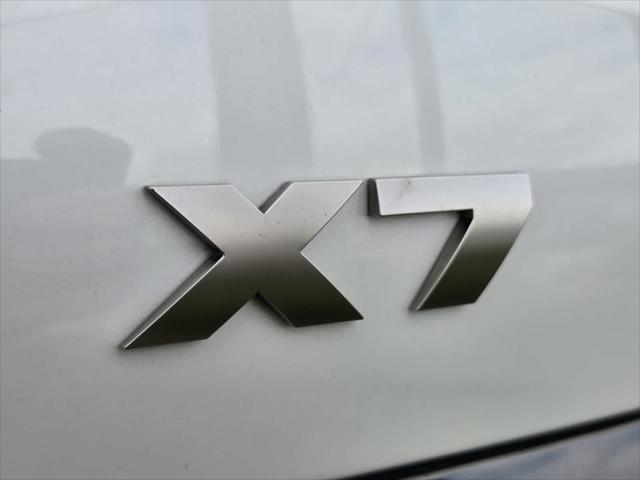 2021 BMW X7 M50i