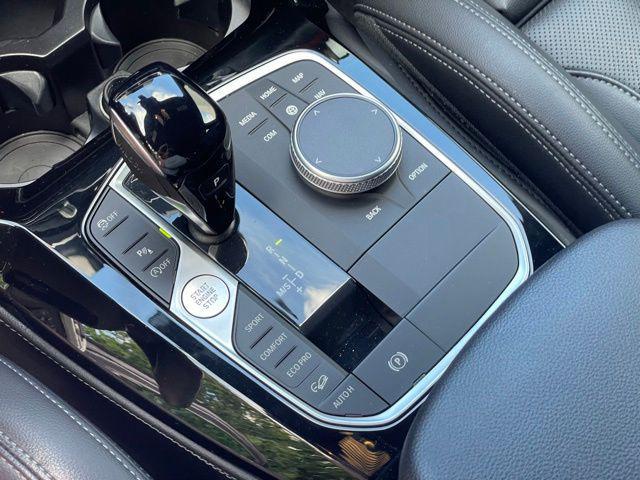 2022 BMW X4 xDrive30i