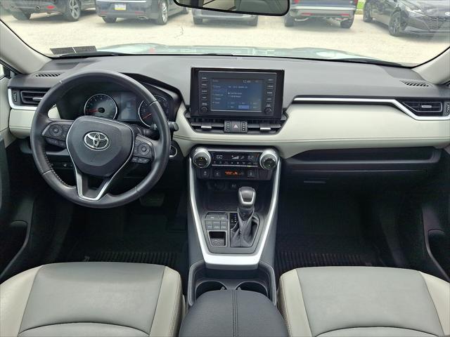 2019 Toyota RAV4 XLE Premium
