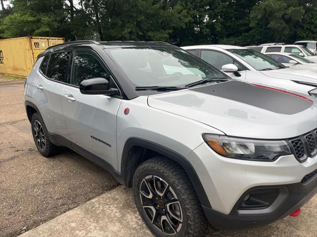 2025 Jeep Compass Trailhawk 4x4