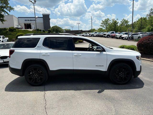 2023 GMC Acadia AWD SLT