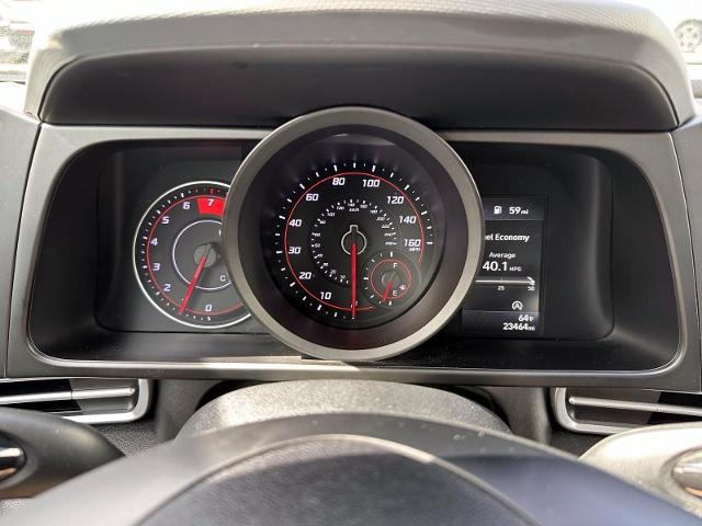 2023 Hyundai Elantra SE