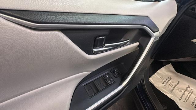 2019 Toyota RAV4 Hybrid XLE