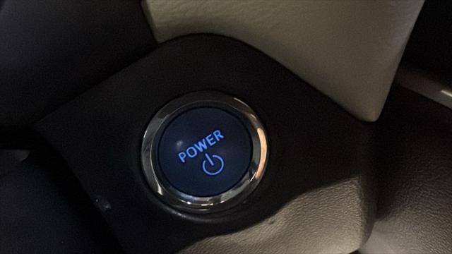 2019 Toyota RAV4 Hybrid XLE