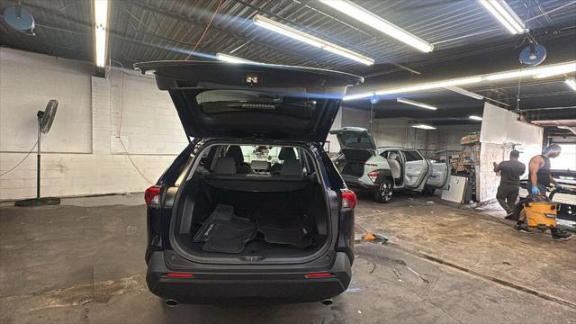 2019 Toyota RAV4 Hybrid XLE