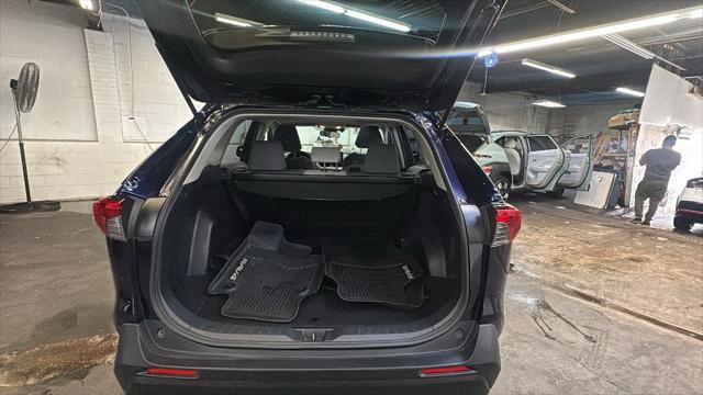 2019 Toyota RAV4 Hybrid XLE