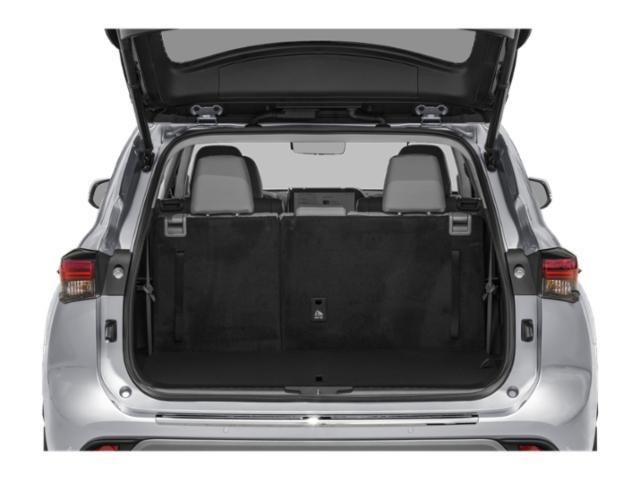 2023 Toyota Highlander Hybrid Platinum