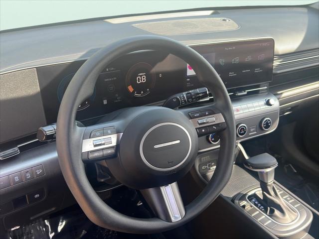 2025 Hyundai Kona SE