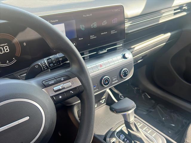 2025 Hyundai Kona SE