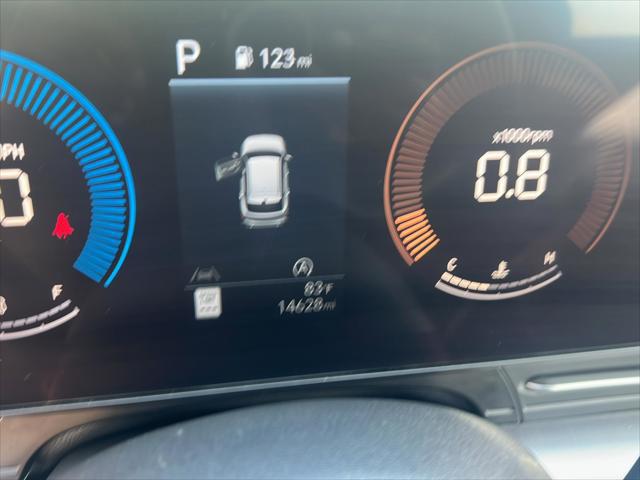 2025 Hyundai Kona SE