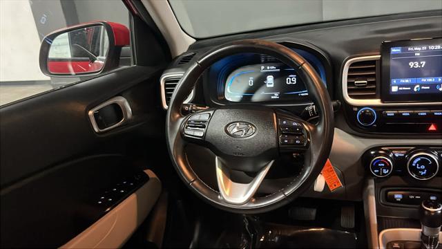 2023 Hyundai Venue SEL