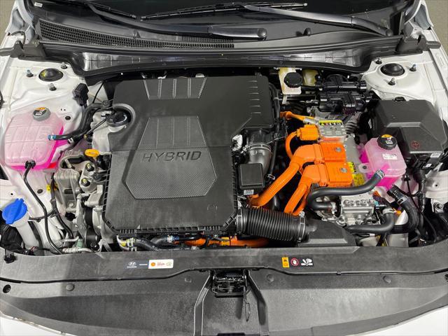 2025 Hyundai Elantra Hybrid Limited