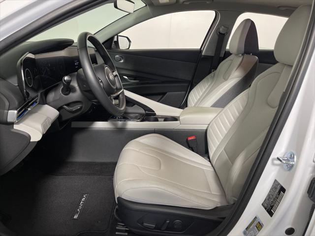2025 Hyundai Elantra Hybrid Limited
