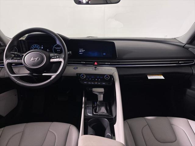 2025 Hyundai Elantra Hybrid Limited