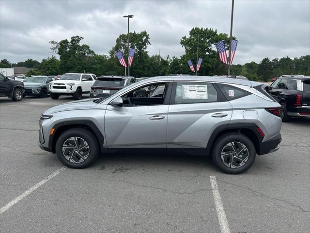 2026 Hyundai Tucson Hybrid Blue SE