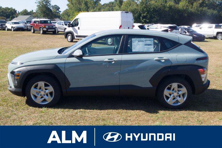 New 2026 Green Hyundai SE FWD image 10