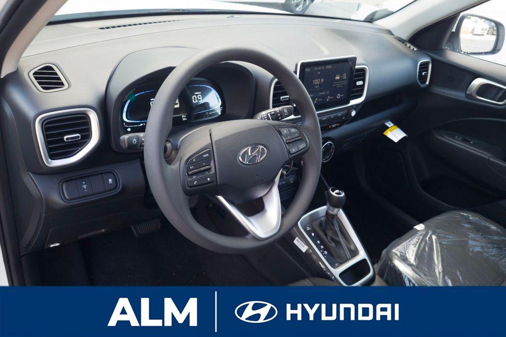 New 2026 White Hyundai SE image 13