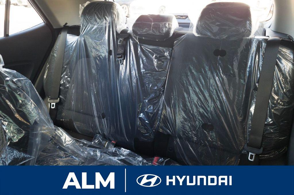 New 2026 White Hyundai SE image 15