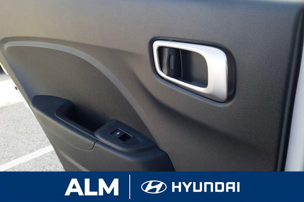 New 2026 White Hyundai SE image 17