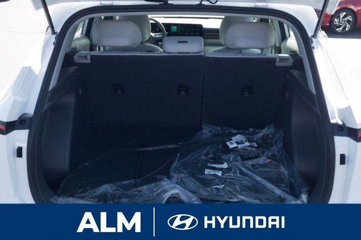 New 2026 White Hyundai SE FWD image 8