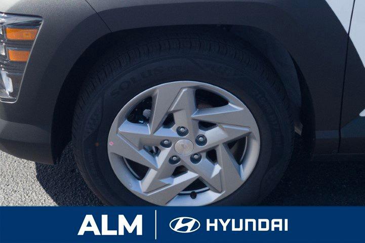 New 2026 White Hyundai SE FWD image 12