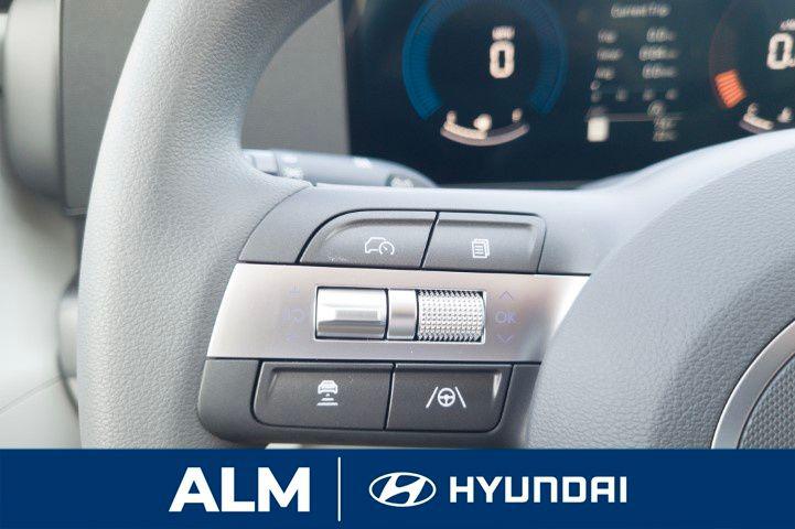 New 2026 White Hyundai SE FWD image 27