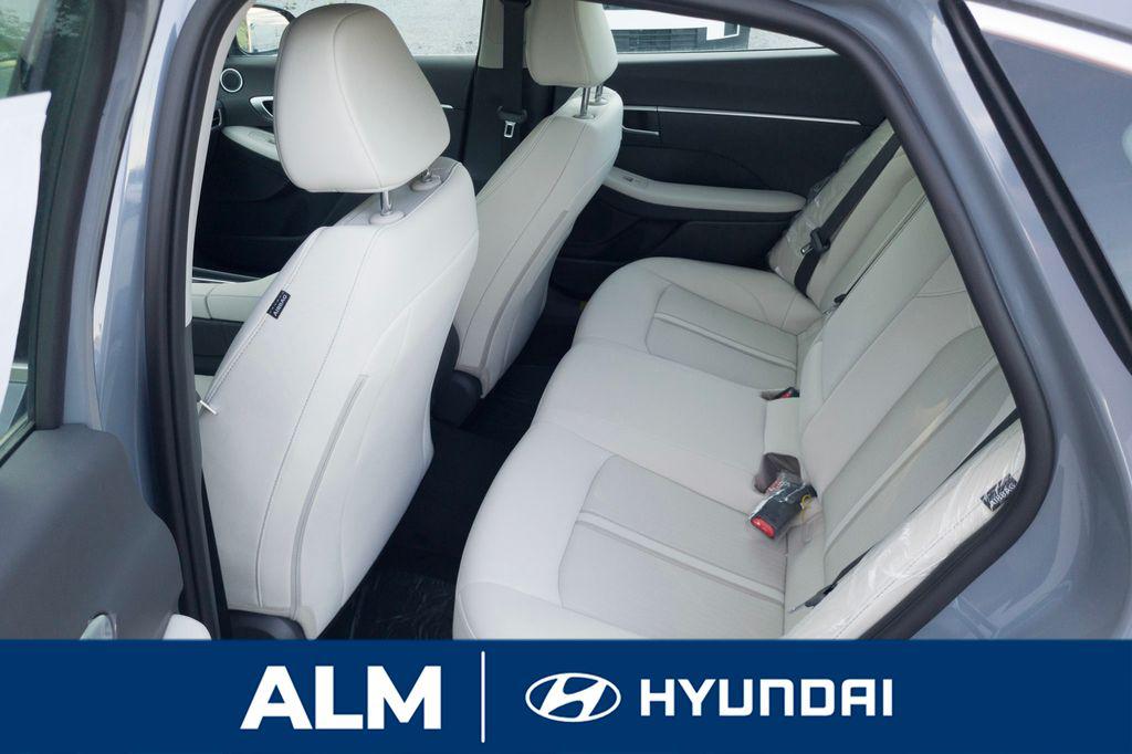 New 2026 Blue Hyundai SEL Sport image 15
