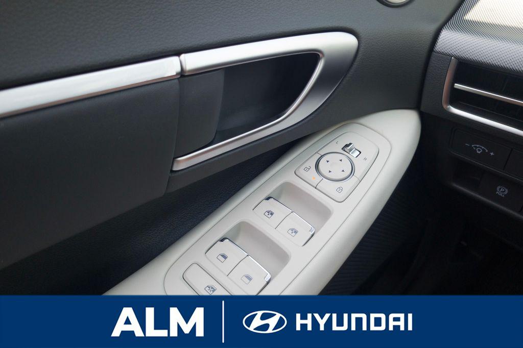 New 2026 White Hyundai SEL Sport image 31