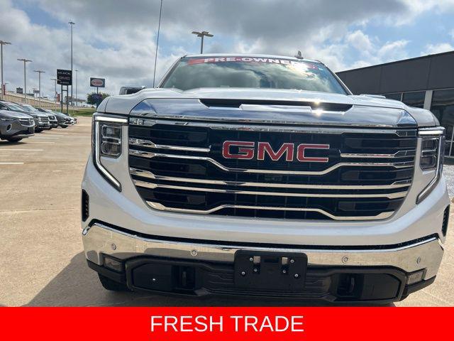 2022 GMC Sierra 1500 4WD Crew Cab Short Box SLT