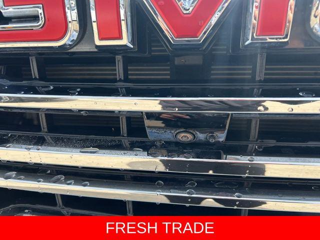 2022 GMC Sierra 1500 4WD Crew Cab Short Box SLT
