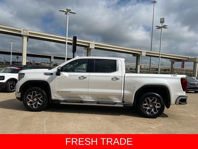 2022 GMC Sierra 1500 4WD Crew Cab Short Box SLT