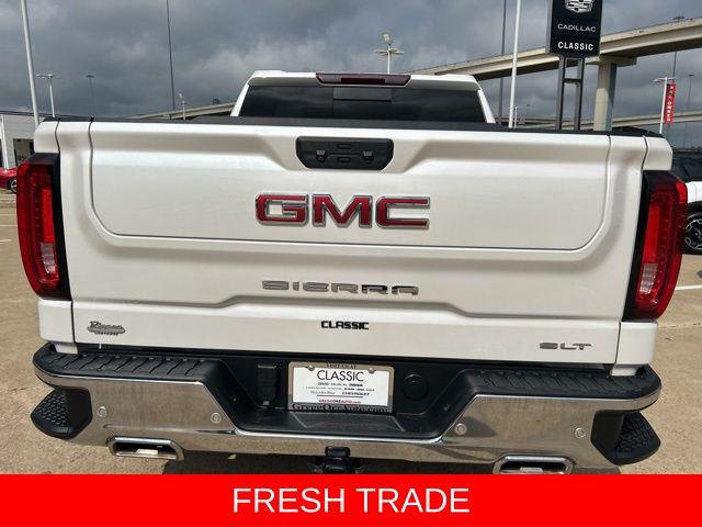 2022 GMC Sierra 1500 4WD Crew Cab Short Box SLT