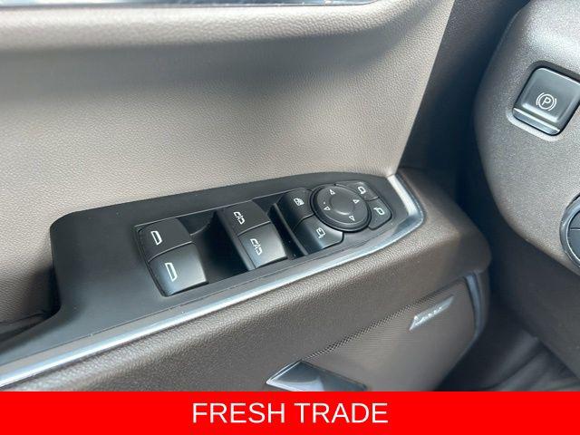 2022 GMC Sierra 1500 4WD Crew Cab Short Box SLT