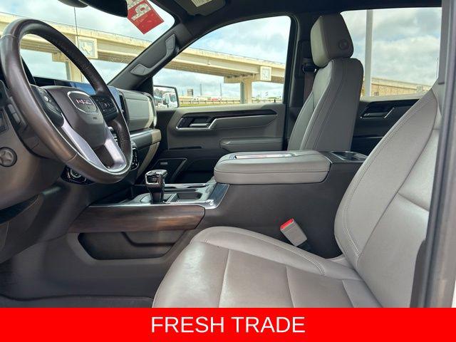 2022 GMC Sierra 1500 4WD Crew Cab Short Box SLT