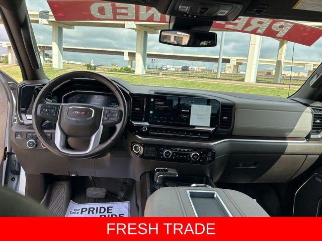 2022 GMC Sierra 1500 4WD Crew Cab Short Box SLT
