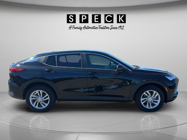 2026 Buick NV Preferred FWD
