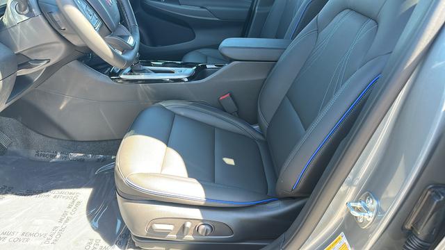 2026 Buick NV Sport Touring FWD