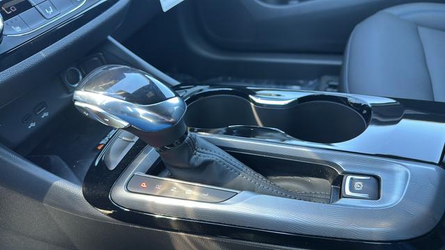 2026 Buick NV Sport Touring FWD